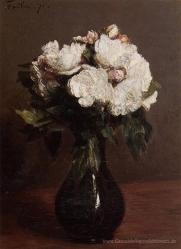 Weiße Rosen in einer grünen Vase