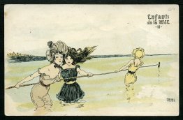 Jungen und Mädchen auf dem Meer