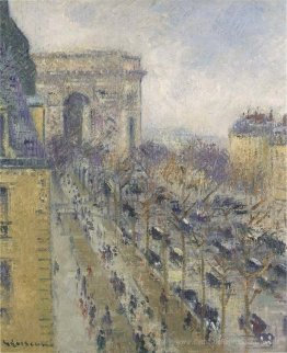 Der Arc de Triomphe Avenue Friedland