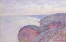 Cliff in der Nähe von Dieppe, bedecktem Himmel