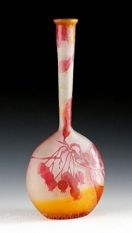 Vase mit Früchtedekor, Nancy, Frankreich