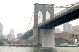 Die New York City Waterfalls