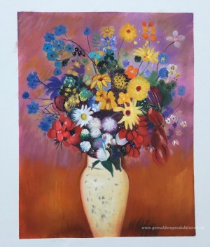 Weiße Vase mit Blumen