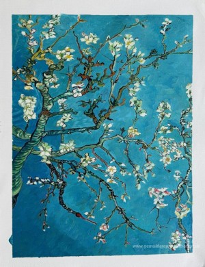 Niederlassungen mit Mandel-Blüte